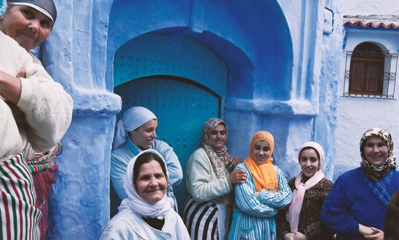 Moroccan women in Chefchaouen, a Moroccan city, one of the most beautiful in the world.