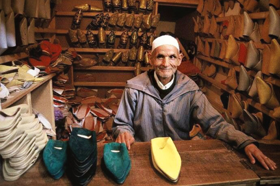 moroccan working in his workshop