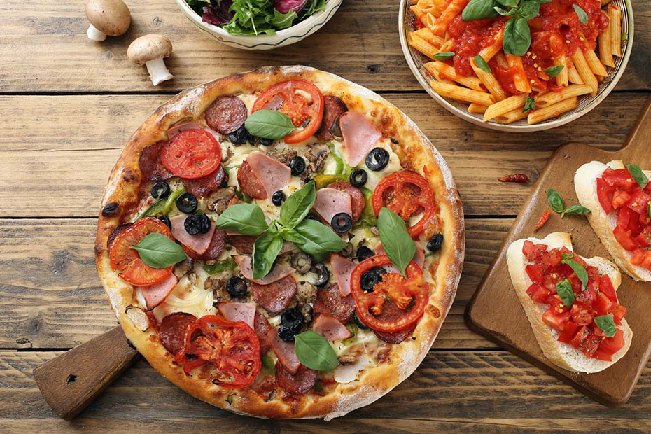 Pizza and pasta - Italian food as best food in the world